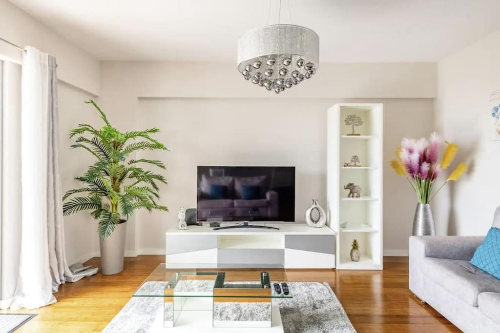 Luxury Poolside View Apartment فونشال المظهر الخارجي الصورة
